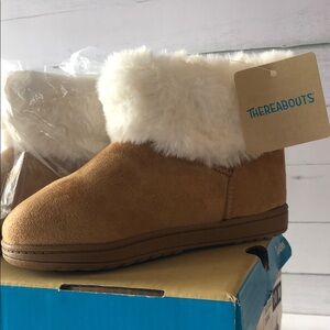 Tan Kids Shoes with White Fur